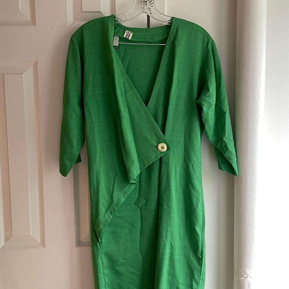 Vintage green dress